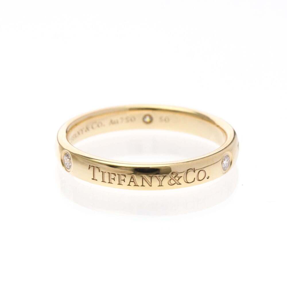 TIFFANY 18k Gold Diamond Ring - Picture 4 of 10